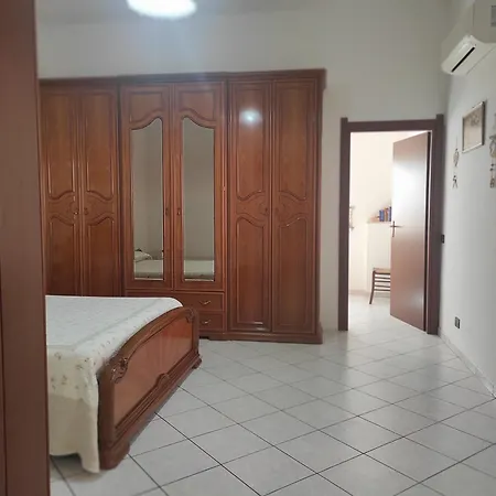 Casa Cesa 別荘 Selargius